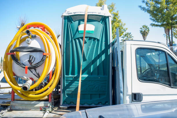 Porta potty delivery and setup