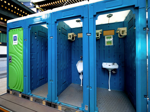 Portable restroom solutions in Willoughby Hills, OH